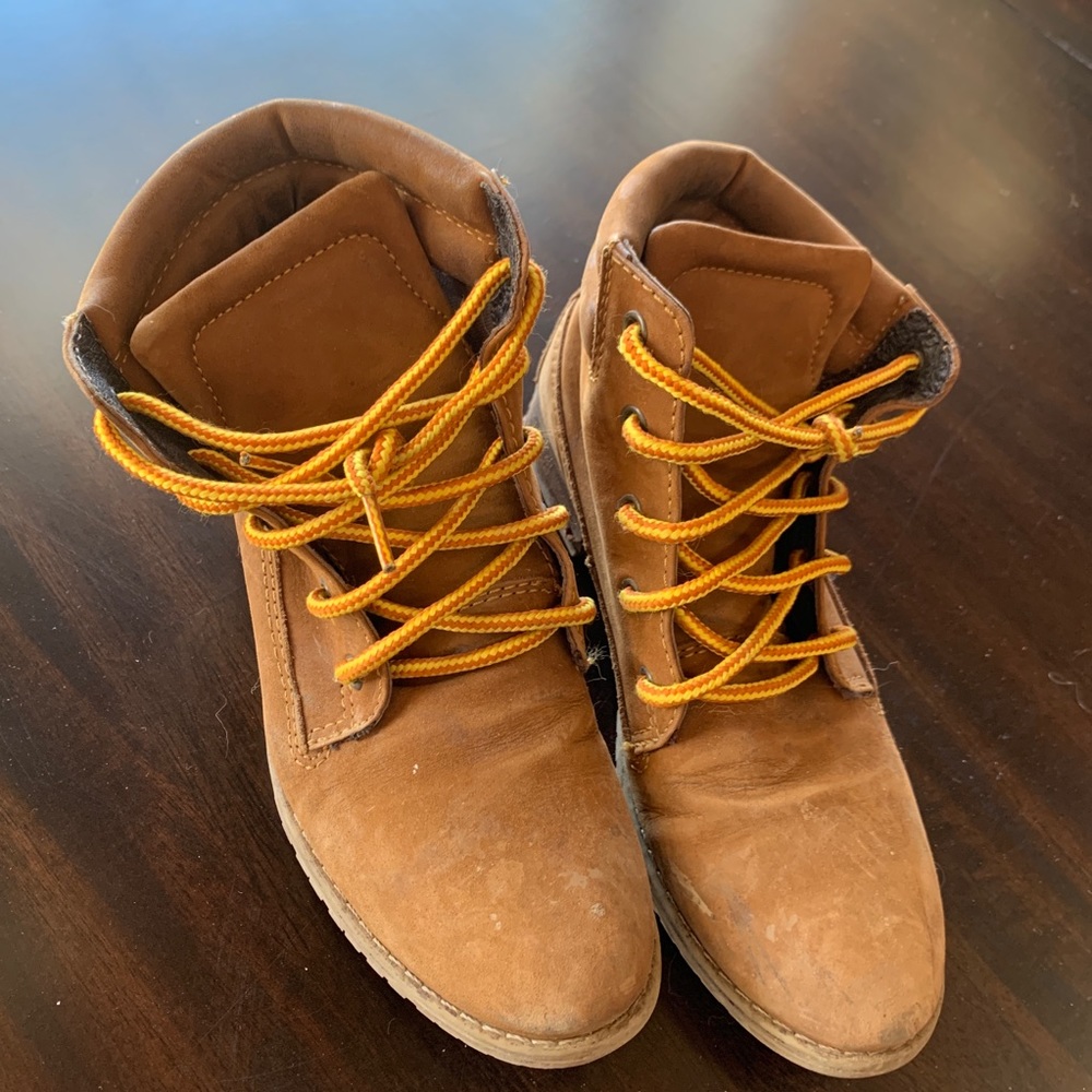 Steve Madden boots